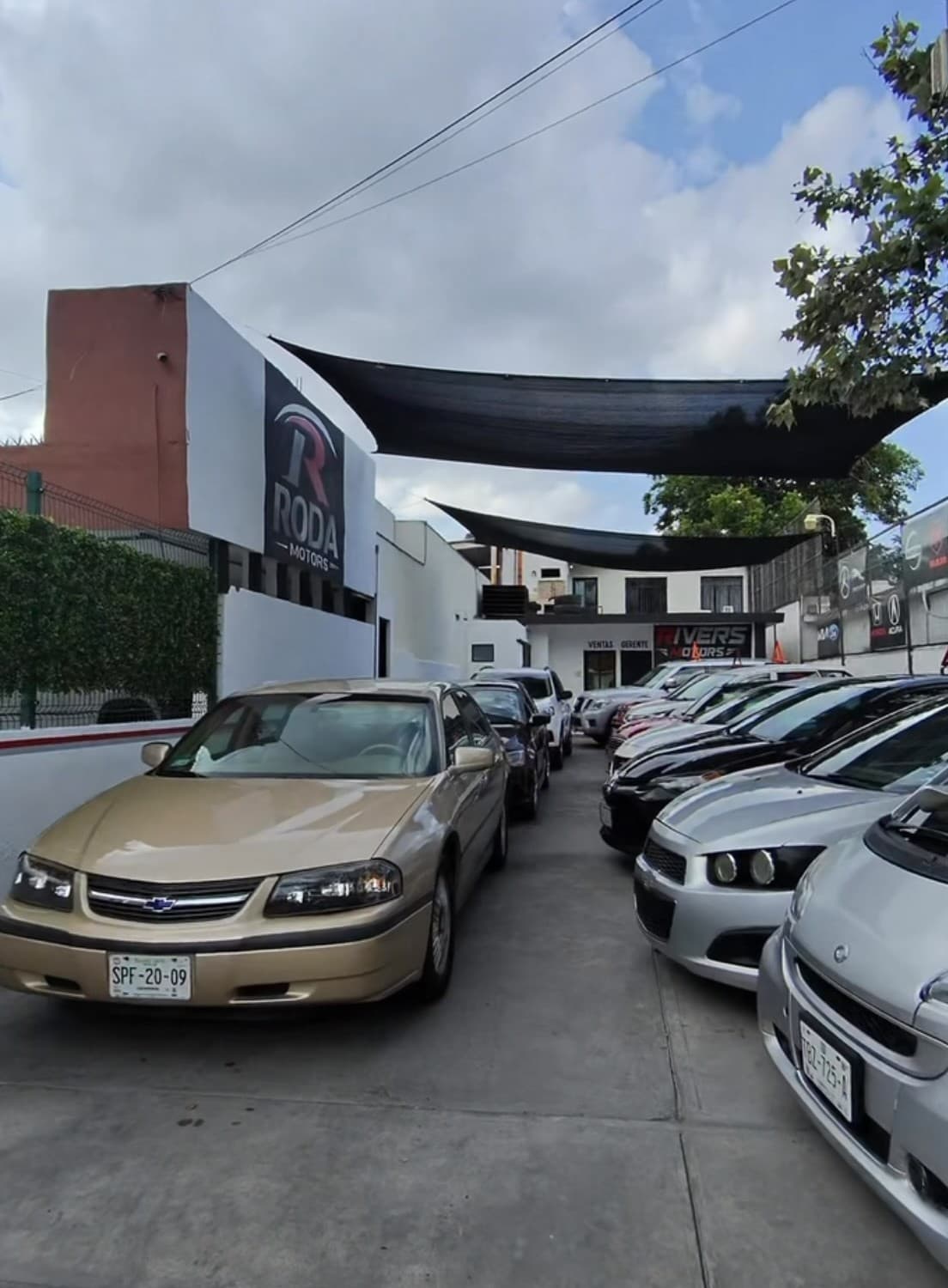 Fachada de Sucursal Rangel Frías