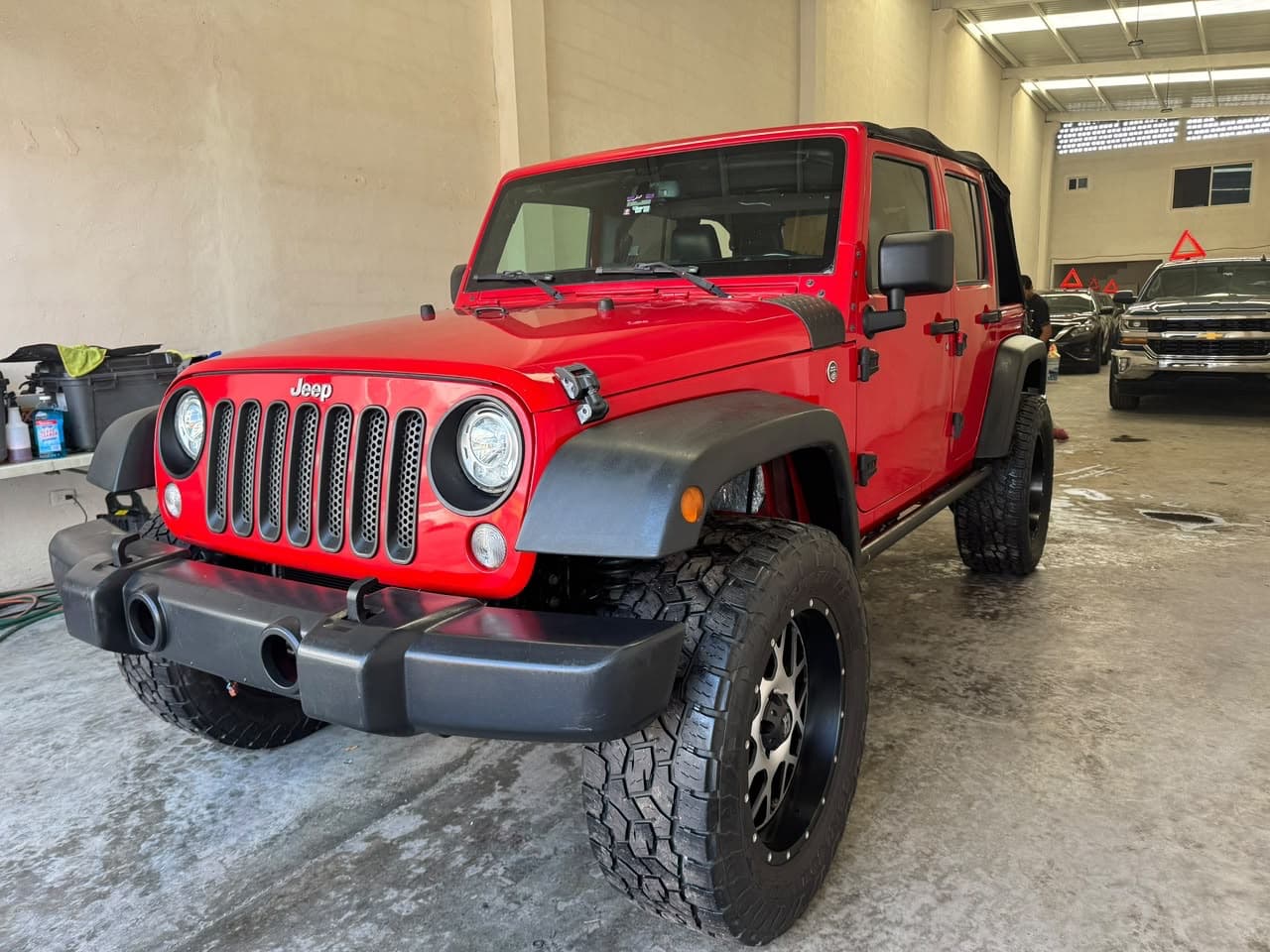 Jeep Wrangler Unlimited Sport 2018